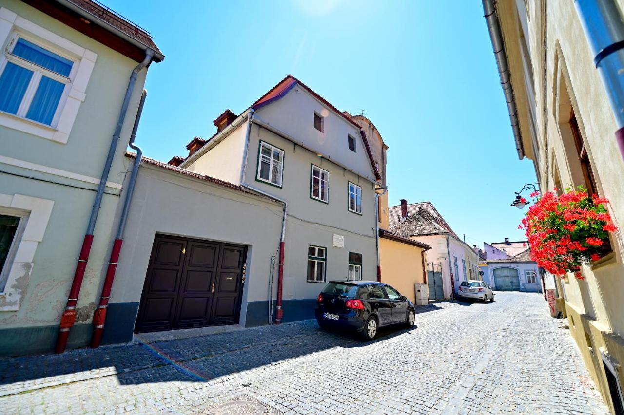 Apartments In The Heart Of Sibiu Extérieur photo